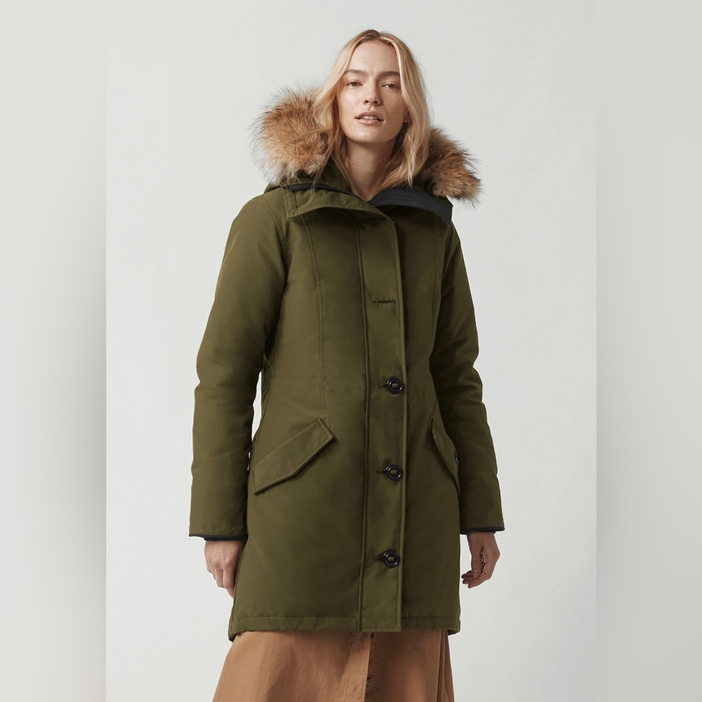NWT CANADA GOOSE Rossclair Parka in military green